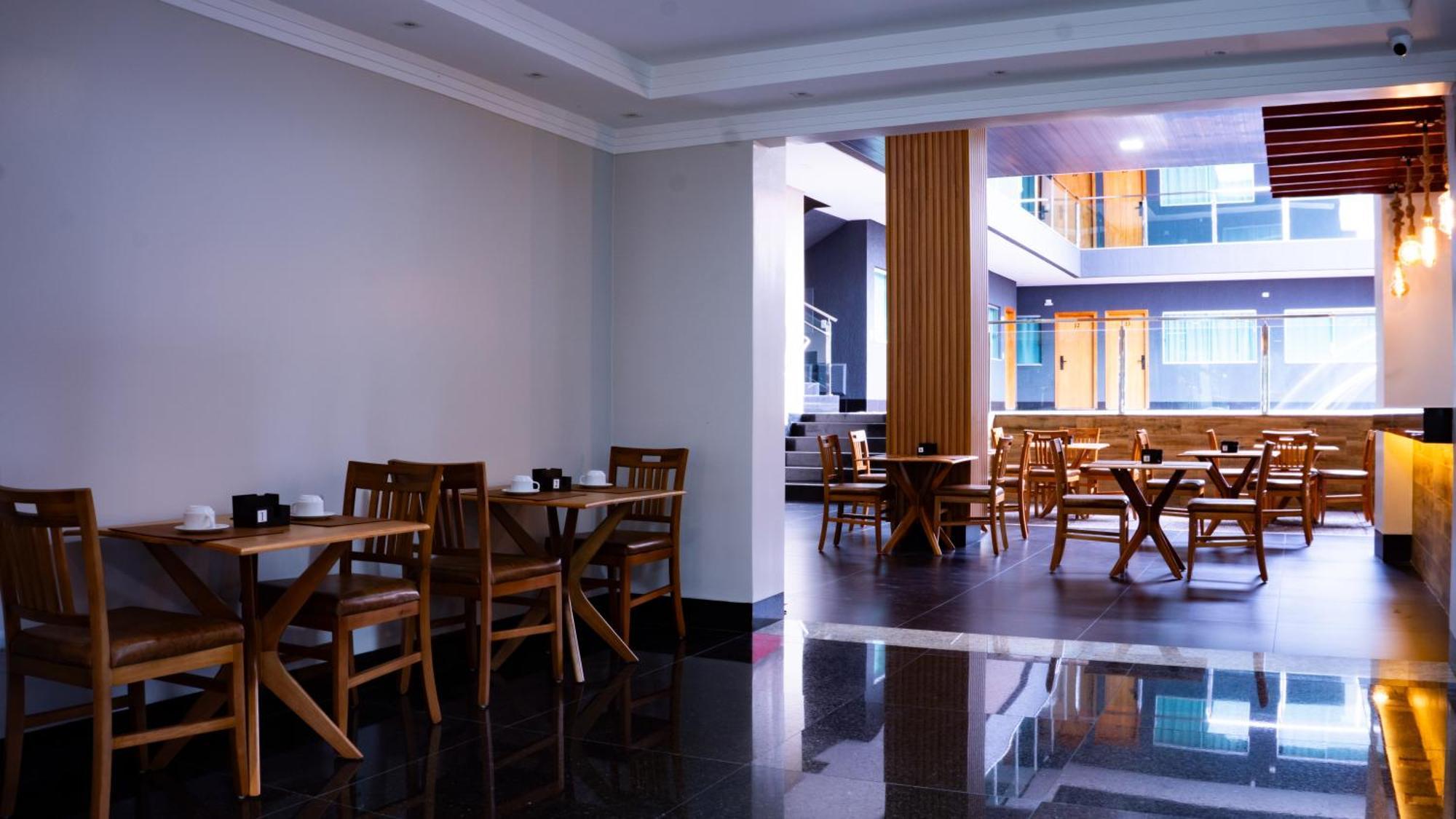 Hotel Buena Vista 戈亚尼亚 外观 照片